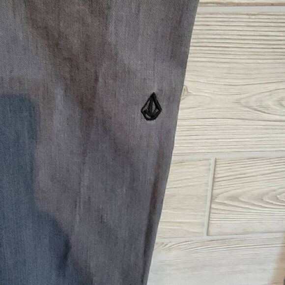 Volcom Corpo Class Mens Jeans SZ 32 Straight Leg Grey Pants Skater - Picture 4 of 7